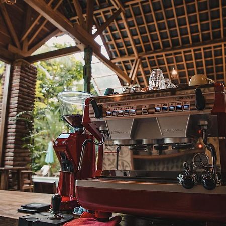 Pipes Hostel Kuta  Екстериор снимка