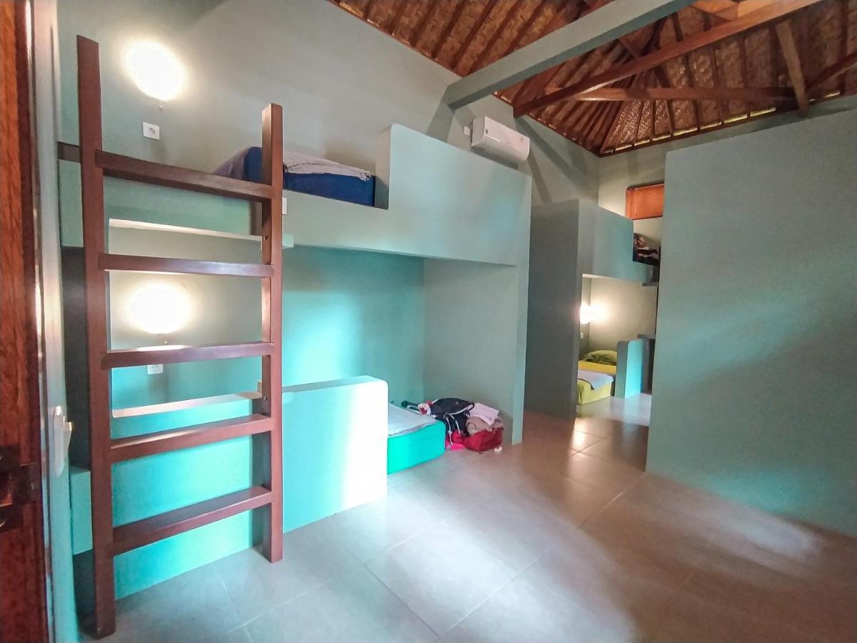 Pipes Hostel Kuta  Екстериор снимка