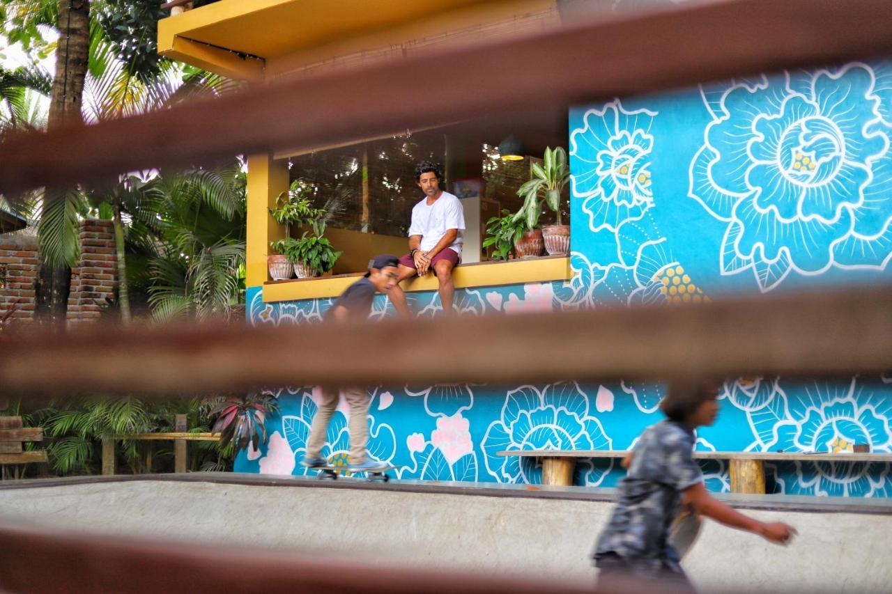 Pipes Hostel Kuta  Екстериор снимка