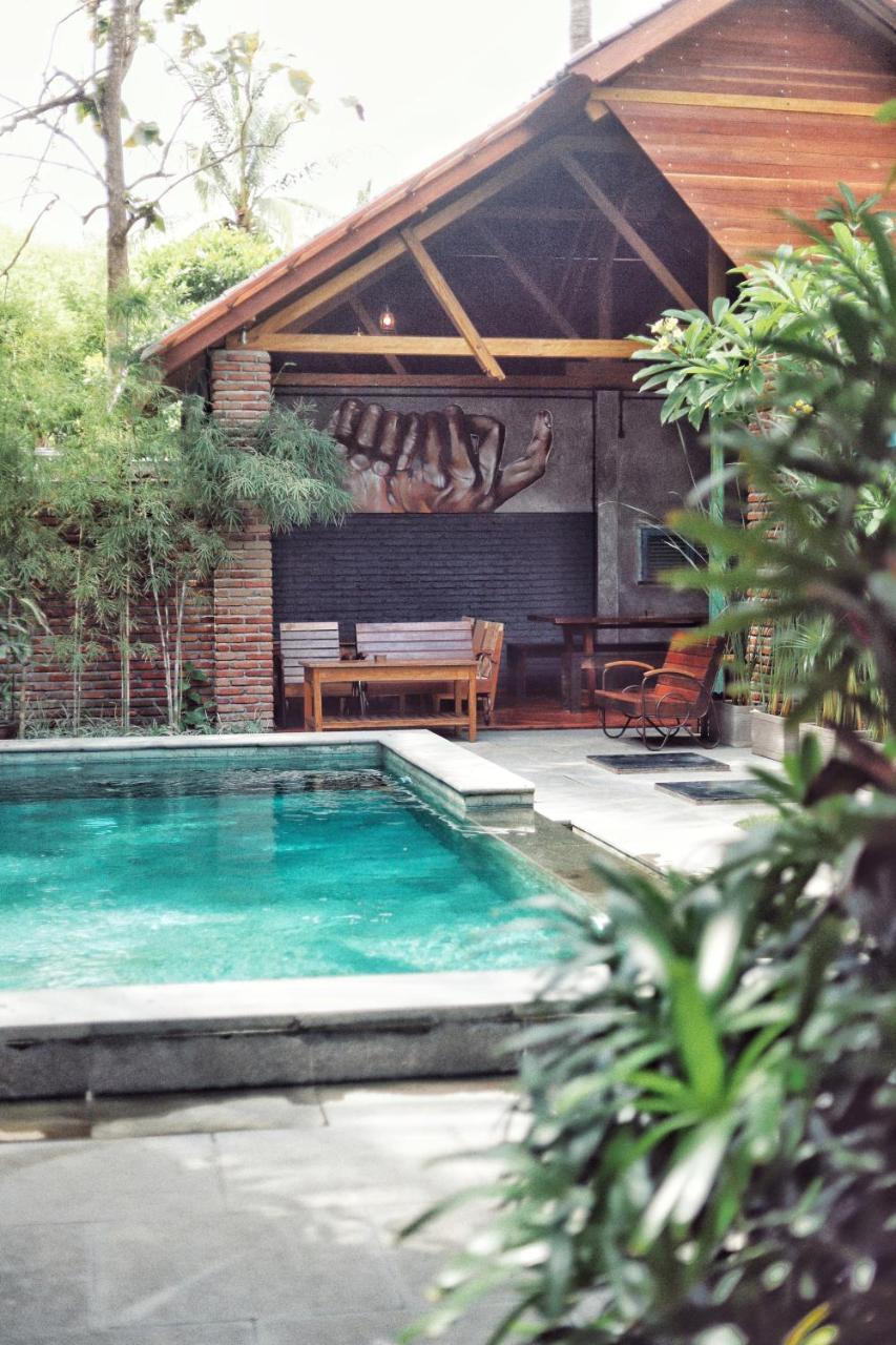 Pipes Hostel Kuta  Екстериор снимка